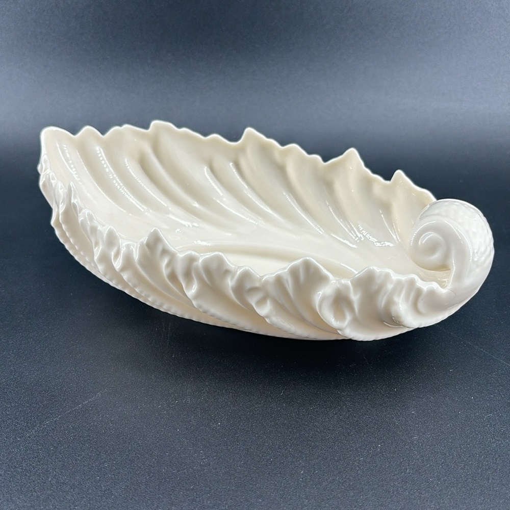 Vintage Lenox acanthus leaf fine porcelain dish blue/green mark 1930-1953